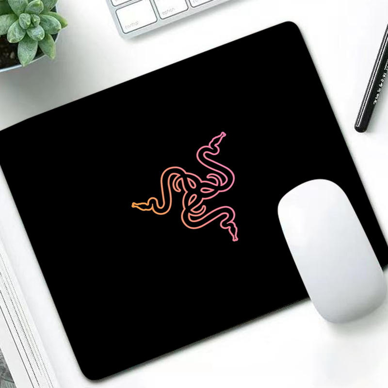 Razer Luxury Mouse Pad Anime G - Tablet With All Accessories ulasan dan harga